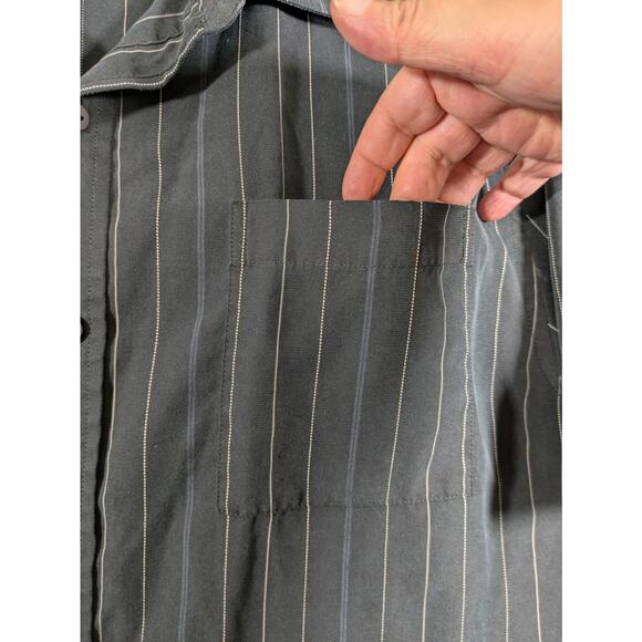 Tony Hawk Dark Grey‎ Striped Button Up Skater Shirt Mens Size XL - Picture 3 of 9